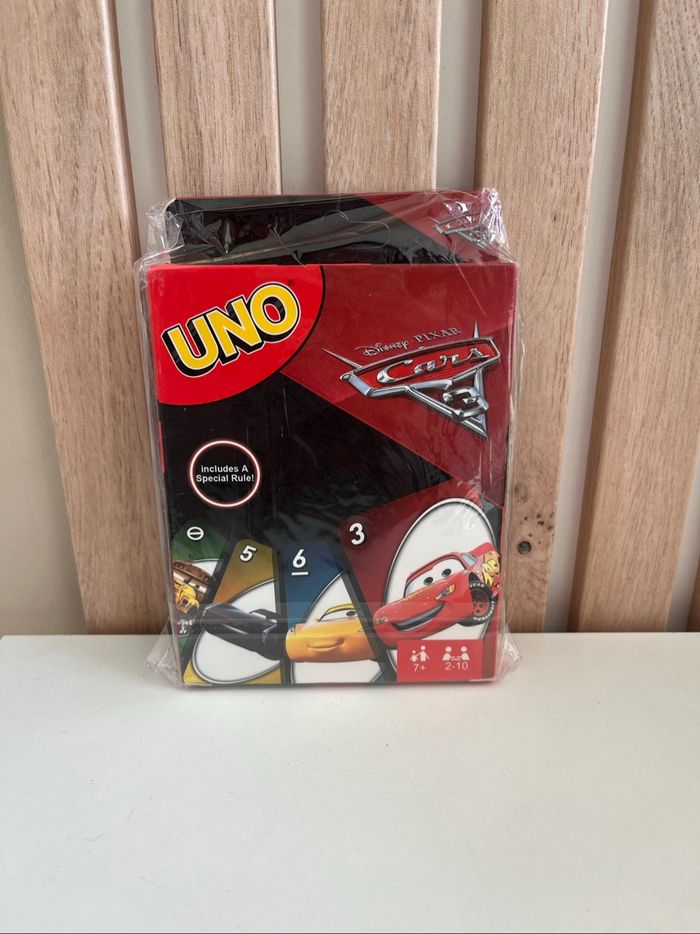 Uno Cars