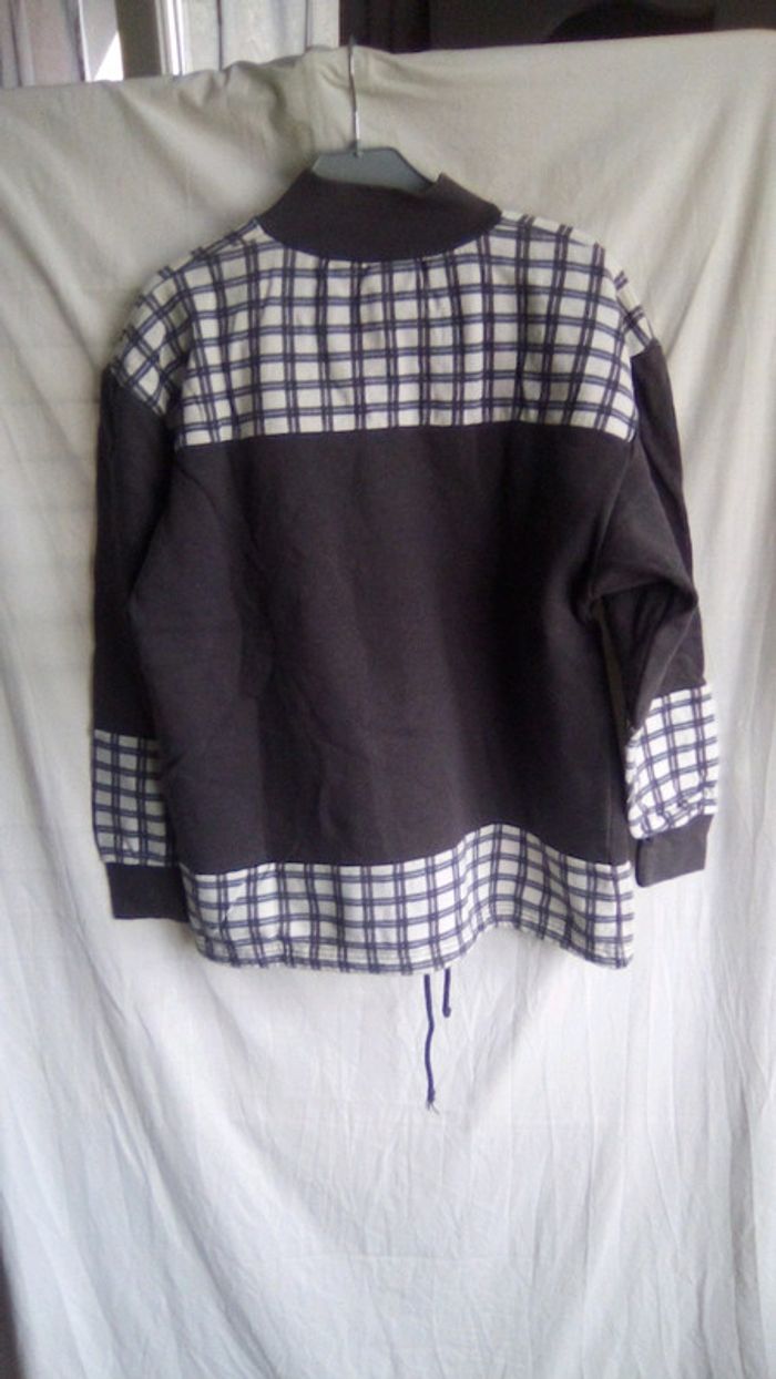 Sweat gris quadrillé blanc - photo numéro 6