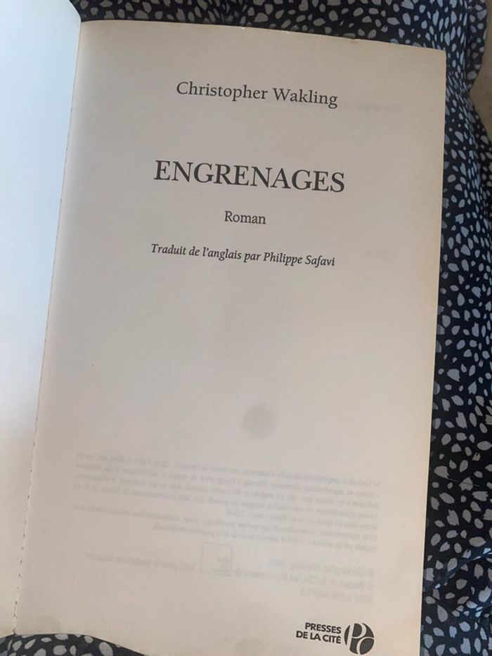 Livre Engrenages - Sang d’encre Christopher Wakling - photo numéro 6