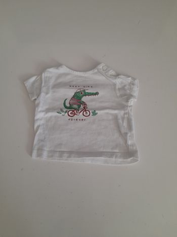 Tee-shirt