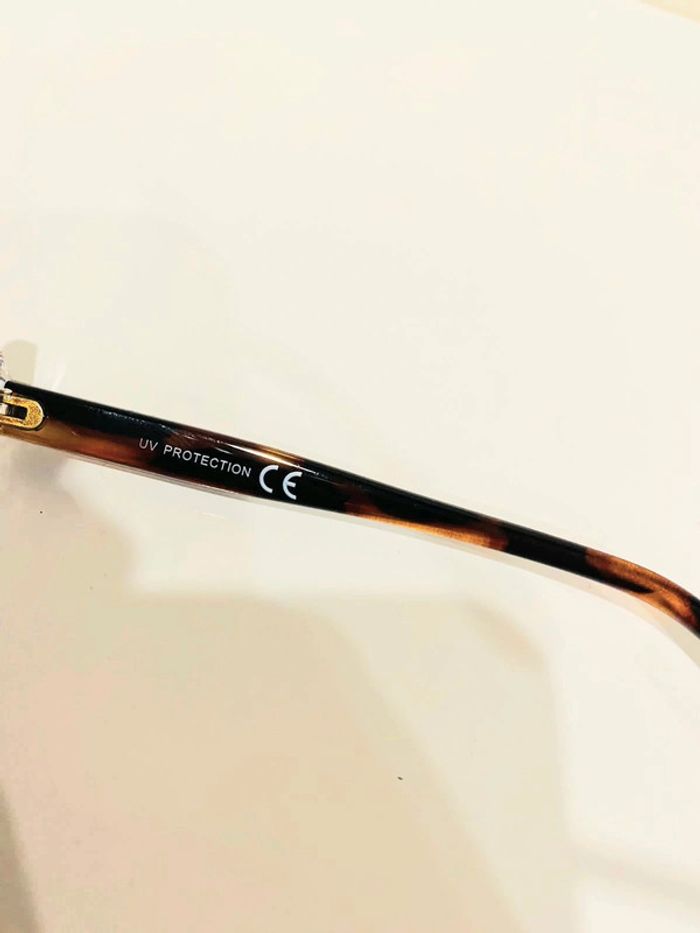 Lunette de soleil mixte small transparente et marron écaillée UV protection catégorie 3 - photo numéro 8