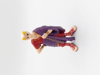 Petite figurine César PLASTOY 2008 - collection Astérix aux Jeux Olympiques 6 cm