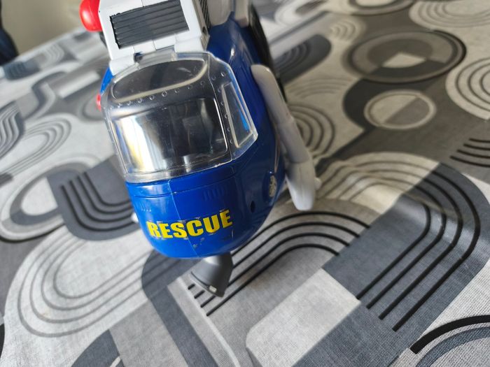 Hélicoptère sonore et lumineux - photo numéro 2