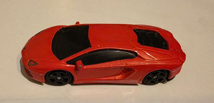 Lamborghini Aventador rouge miniature Maisto - photo numéro 2