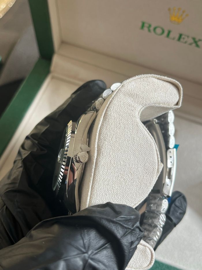 Montre arg/fond noir - photo numéro 4