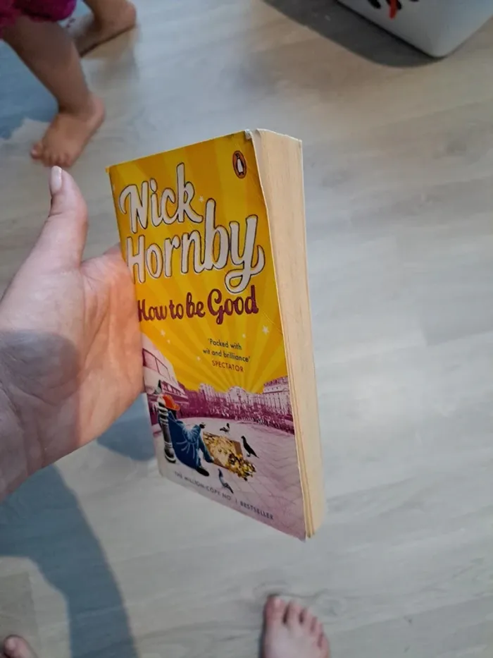 How to be good - photo numéro 3