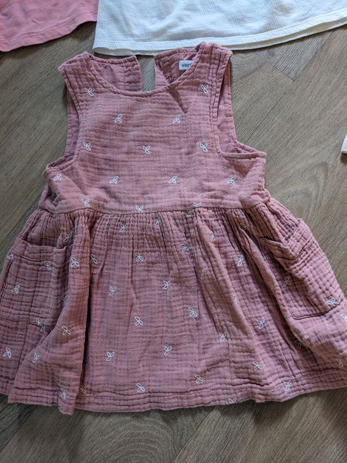 Gros lot vêtements fille 18-24 mois - photo numéro 3