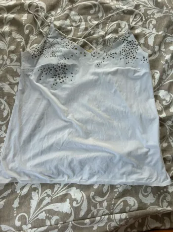 Haut blanc petite bretelle cop copine taille L