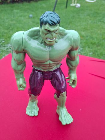 Figurine hulk marvel