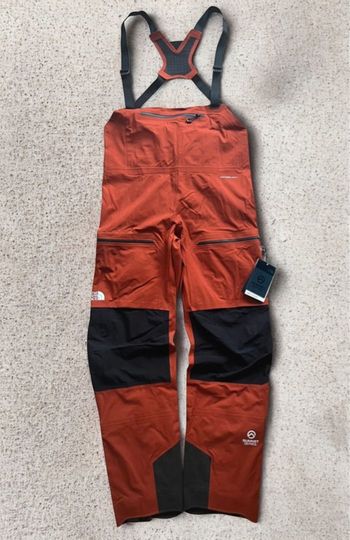 The North Face – Salopette de ski femme FUTURELIGHT – Orange Rouille