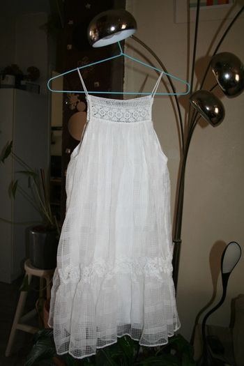 🌸👍Soirée  👍Robe blanche dentelle Taille 34 Zara 🌸