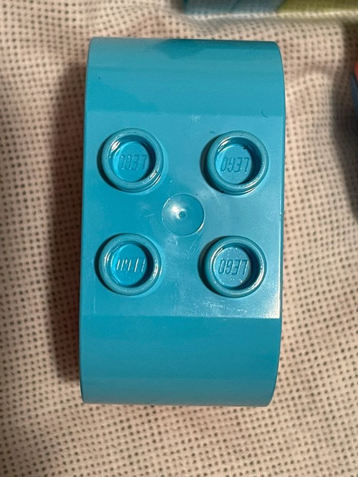 Lot de 28 legos - photo numéro 3