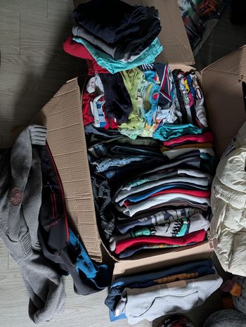 Gros Lot vêtements garçon 6 ans