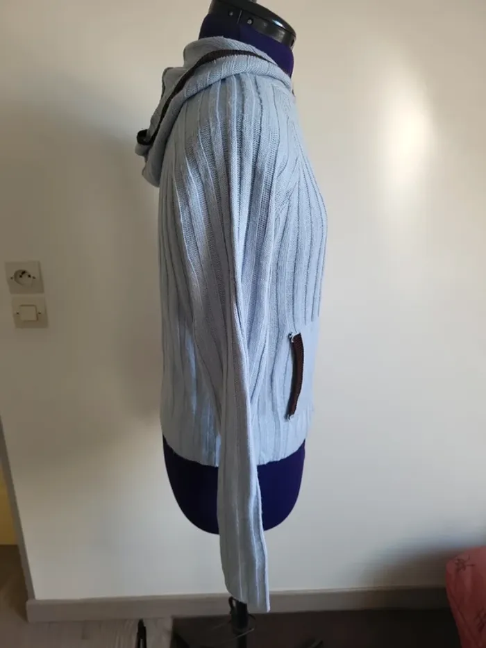 Pull à capuche - photo numéro 5