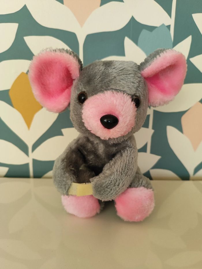 Peluche / doudou souris