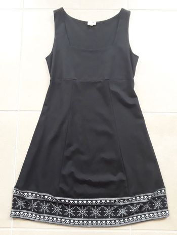 Robe noire LIGNE MATERNITÉ 38/40 NEUVE