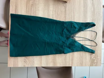 Robe courte dentelle