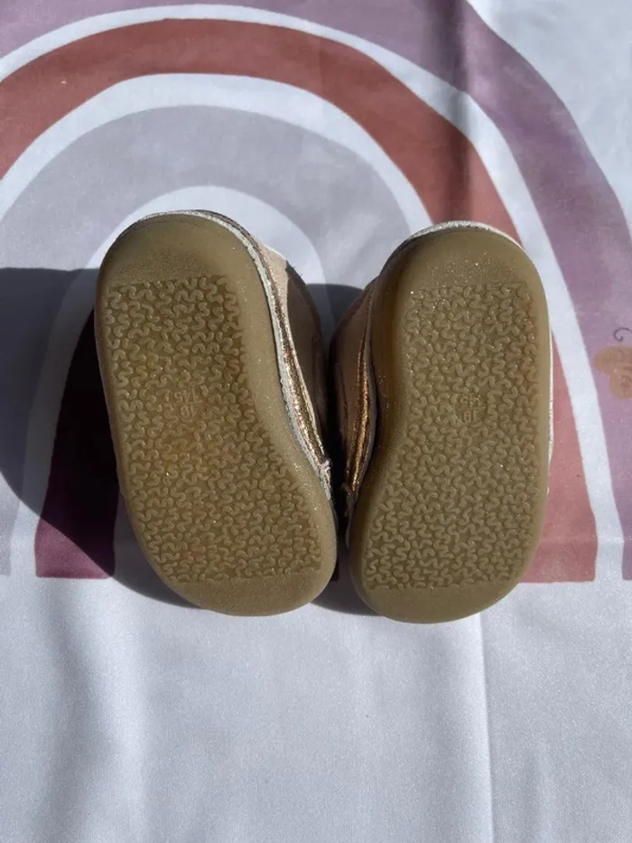 Chaussures bébé - 19 - photo numéro 3