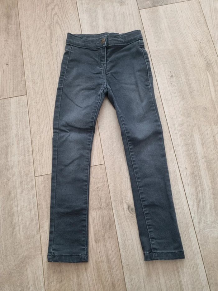 Jean tape à l'oeil 5ans
