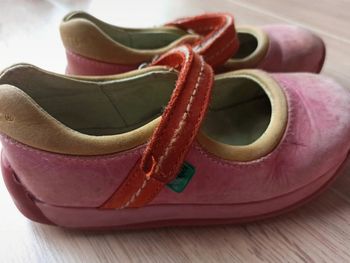 chaussures roses fille Kickers pointure 28