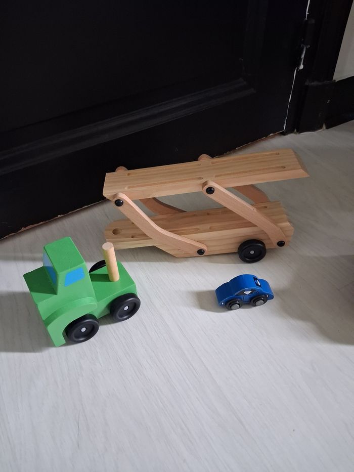 Véhicules en bois - photo numéro 3
