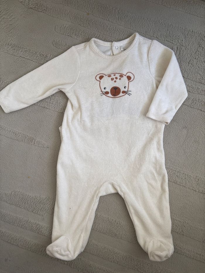 Pyjama dort bien