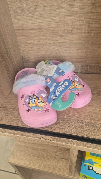 Crocs bluey 