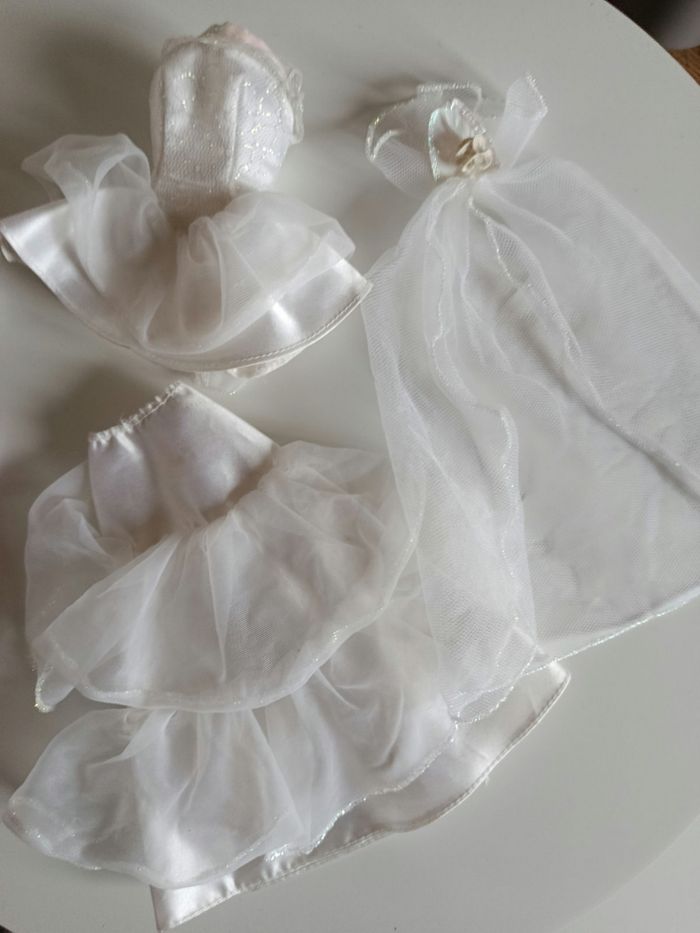 Robe de mariée Barbie vintage - photo numéro 2