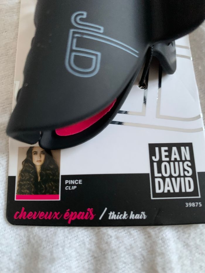 Pince à cheveux - photo numéro 2