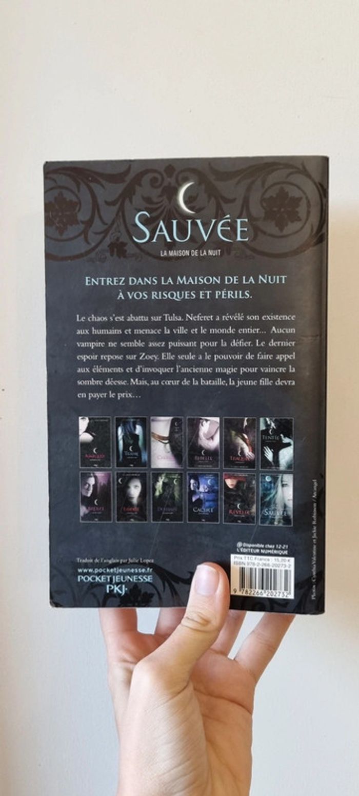 La Maison De La Nuit - Tome 12 - Sauvée
Kristin Cast, PC Cast, Julie Lopez - photo numéro 5