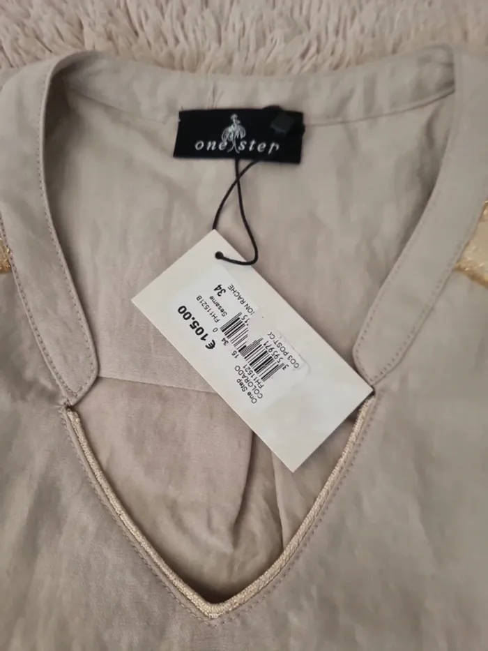 Tee-shirt beige ikks / one step - photo numéro 3