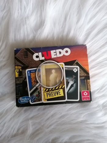 Jeux de cartes cluedo Hasbro 