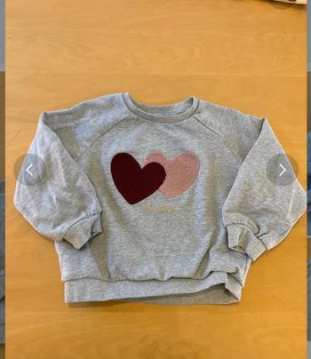 Sweat motifs coeurs Vertbaudet 6 ans