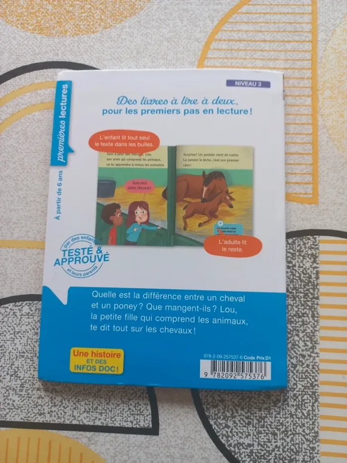 Livre Nathan 1ères lectures Les docs de Lou Tout sur les chevaux - photo numéro 2