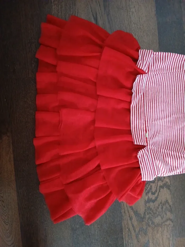 Robe rouge - photo numéro 2