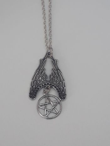 Collier Supernatural