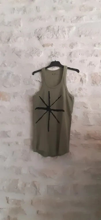 Débardeur kaki etoile