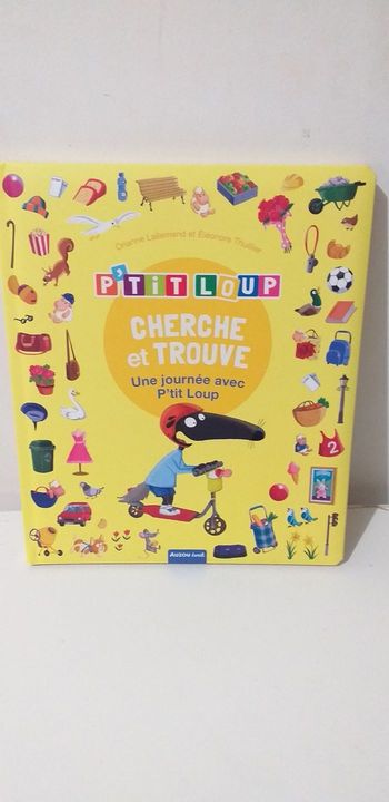 Livre enfant chercher et trouve petit loup 