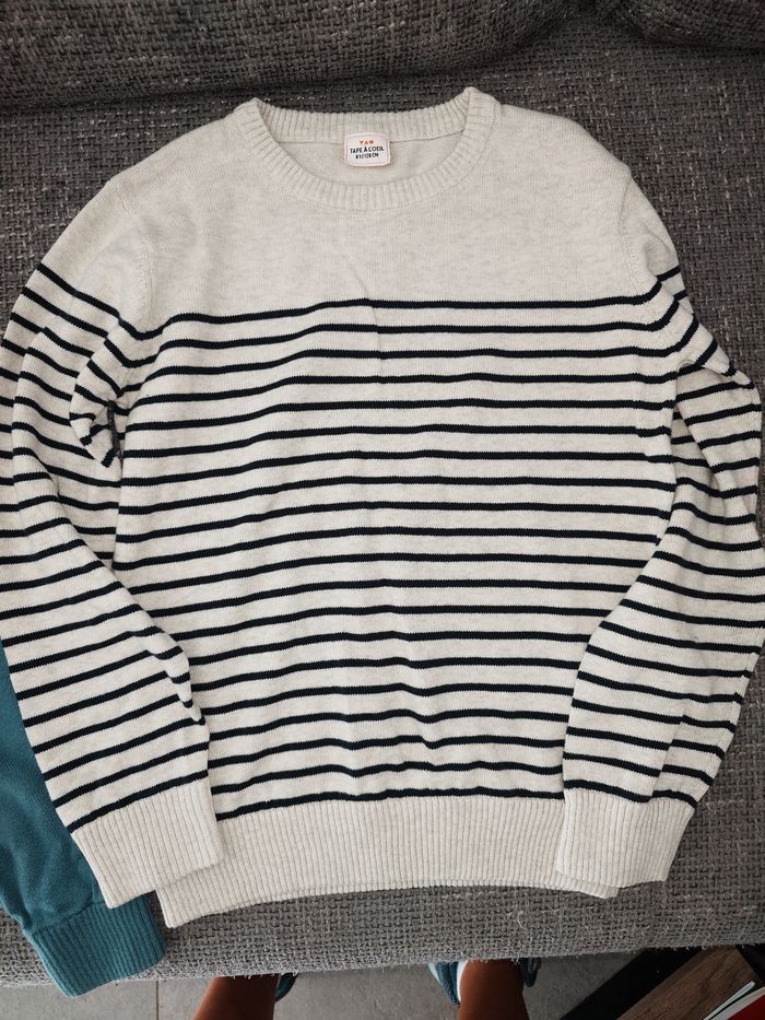 Lot  vetements garçon taille 8 ans - photo numéro 2