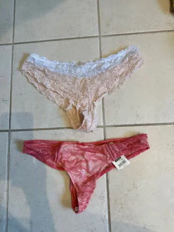 Lot de 2 slips dentelles femme 44