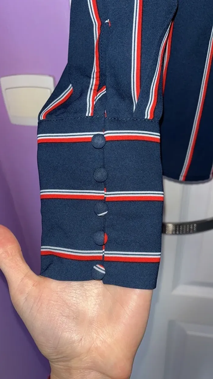 Chemise rayer bleu marine et rouge - photo numéro 2
