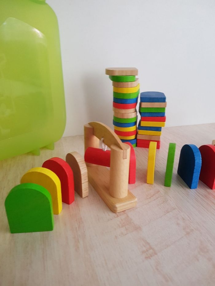 Dominos en bois knock and fall de Voilà - photo numéro 4