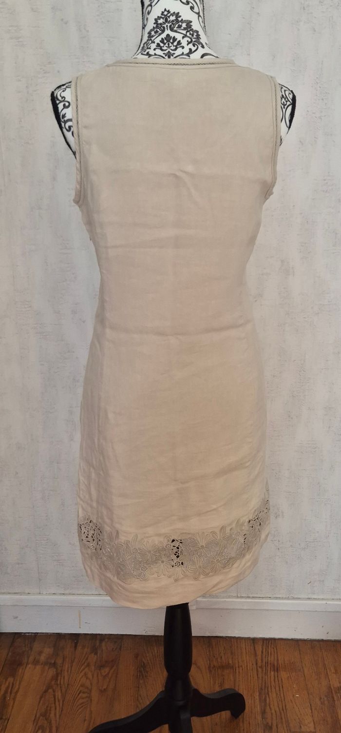 Robe Gérard Darel taille 36/S soie/lin beige broderie bas de robe - photo numéro 5