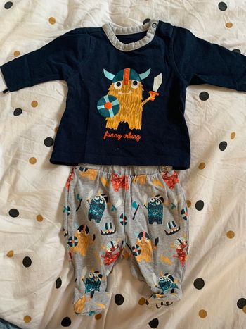 Ensemble 1 mois orchestra