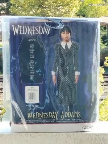 Déguisement famille Addams mercredi 9/10 ans