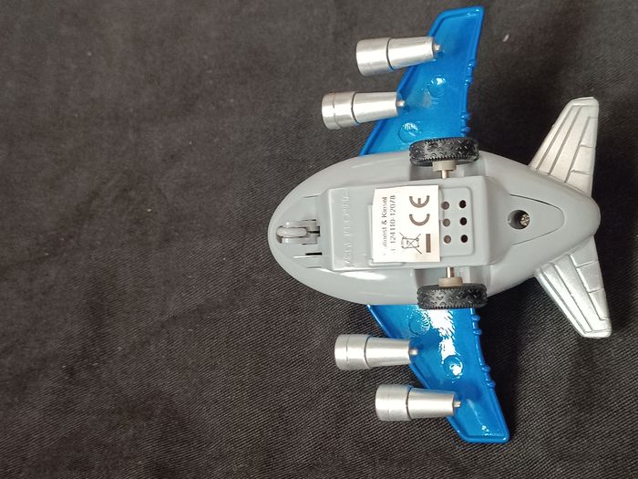 Avion métal - photo numéro 8