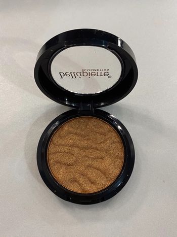 Highlighter et fard à paupières bellapierre