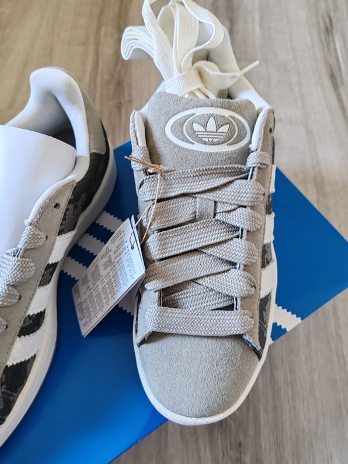 Adidas Campus 00s vert kaki édition spécial taille 42 - photo numéro 4