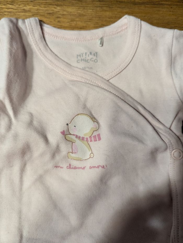 Lot de 2 bodies croisés 1 mois - photo numéro 3