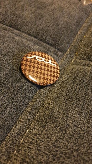 Broche pied de poule inscription soul